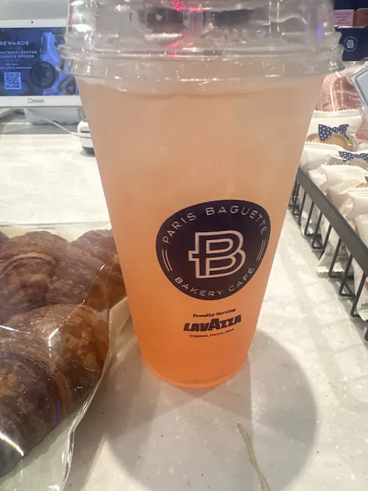 Paris Baguette Picture 1