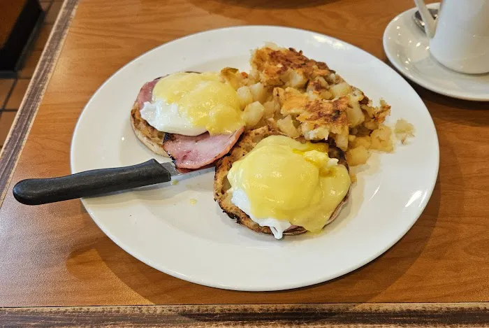 Squire's Diner Picture 9