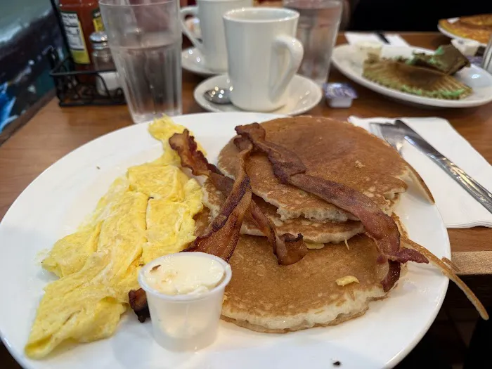 Squire's Diner Picture 10