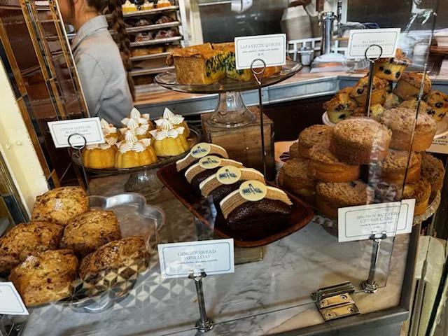 CAFE LAFAYETTE Picture 4