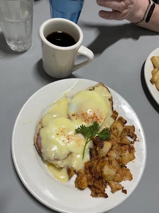 Pearl Diner Picture 3