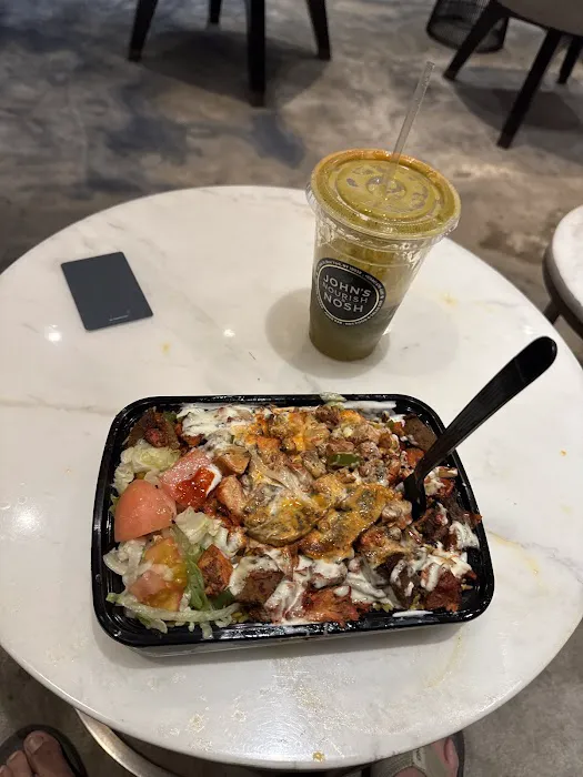 John's Nourish & Nosh Deli Picture 10