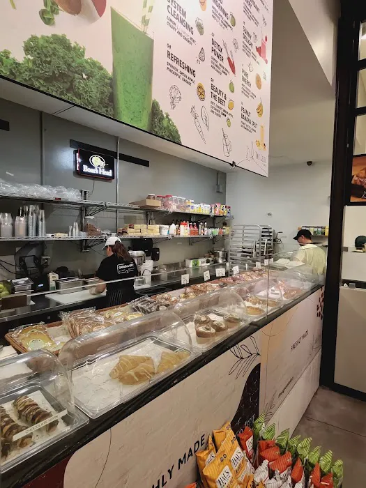 Two Geese Bakery Picture 9