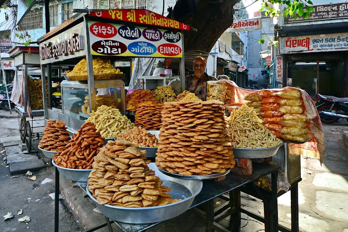 Halah Food Cart Picture 5
