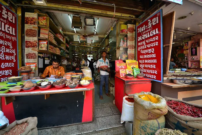 Halah Food Cart Picture 4