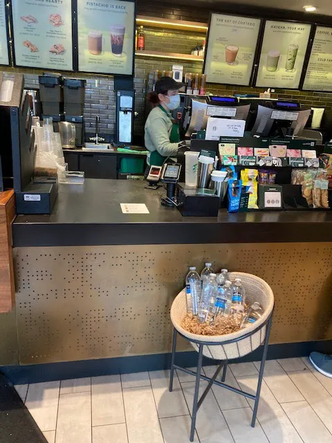 Starbucks Picture 1