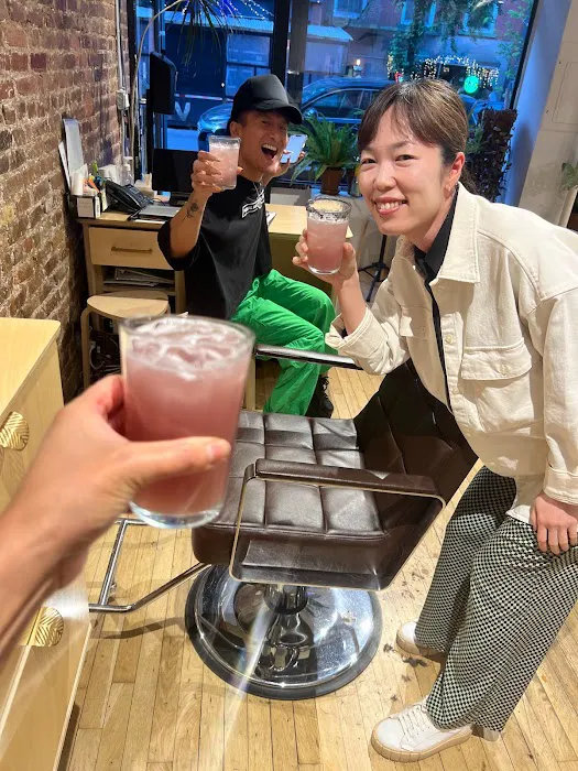 INSTAPOUR COCKTAIL DELIVERY NYC Picture 2