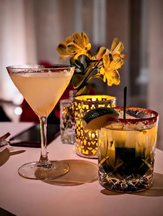 Tamarind Tribeca Picture 2