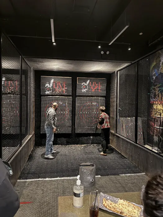 Live Axe Picture 7