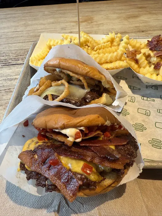 Shake Shack Battery Park City Picture 10