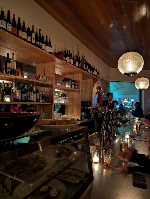 Bar Oliver Picture 7