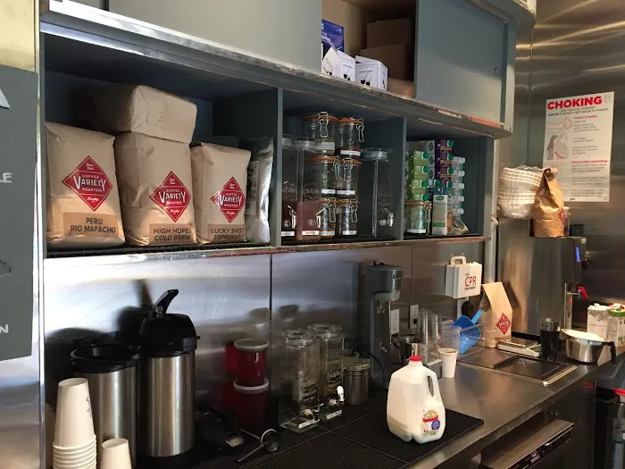 Oliver Coffee Picture 8