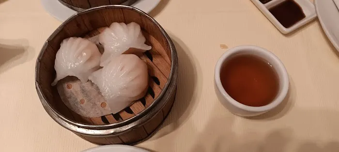 Sichuan Hot Pot Cuisine Picture 5
