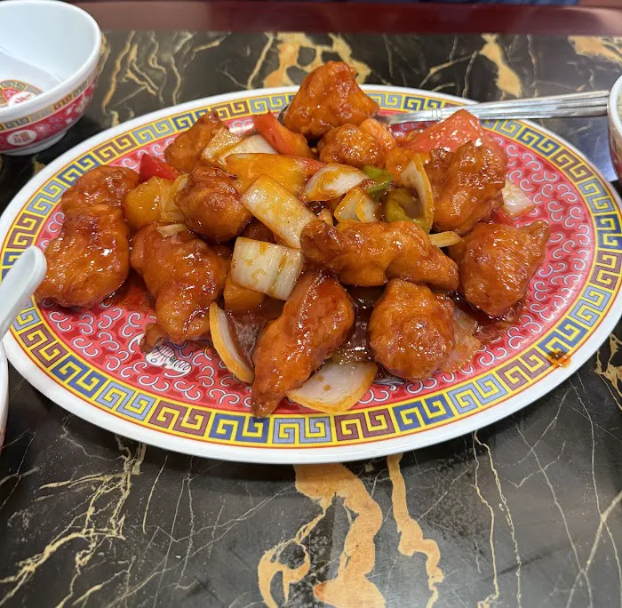 Mei Lai Wah | Wonton Noodle Garden Picture 5