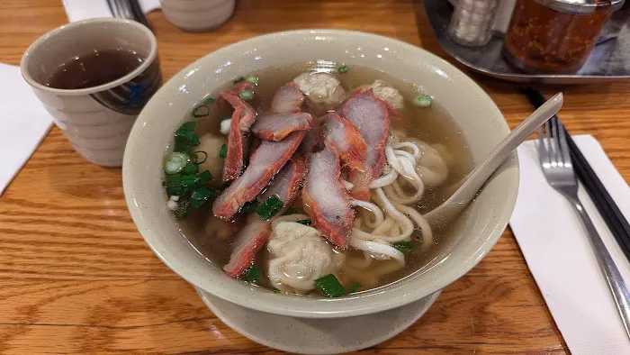 H K Wonton Garden Picture 3