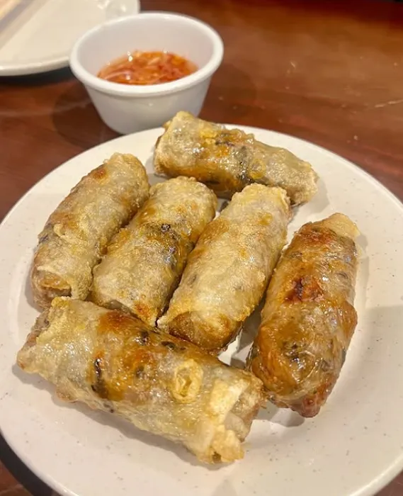 Pasteur Grill & Noodles Picture 2