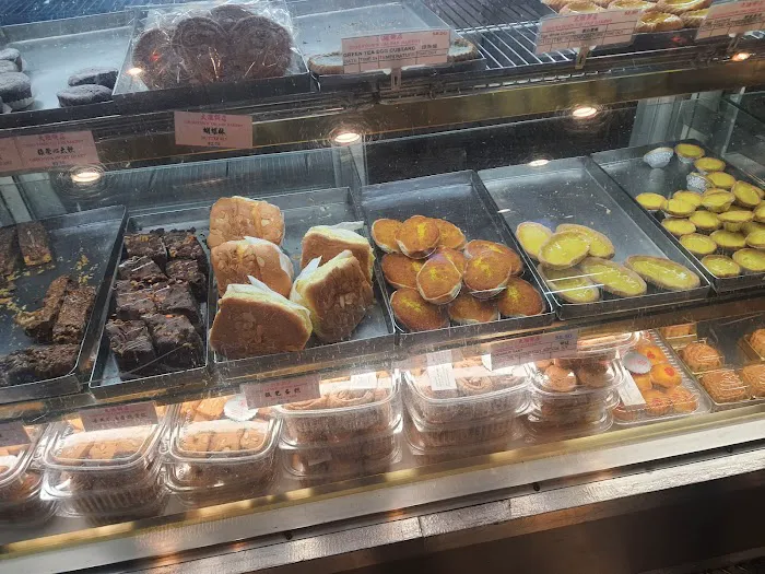 Tai Pan Bakery Picture 3