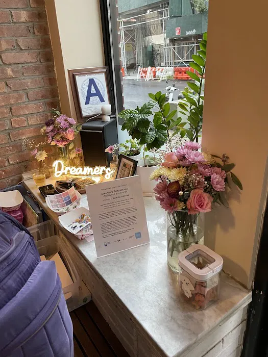 Dreamers Coffee House Picture 1