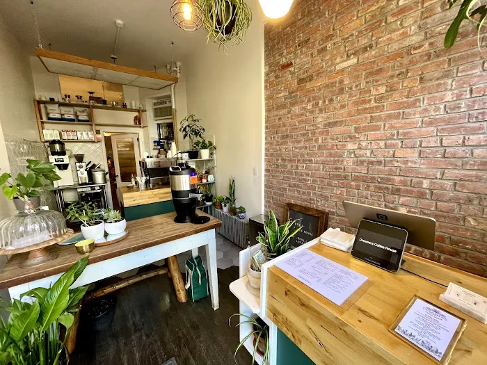 Dreamers Coffee House Picture 2