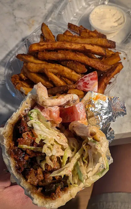 Chicken N Gyro Picture 9