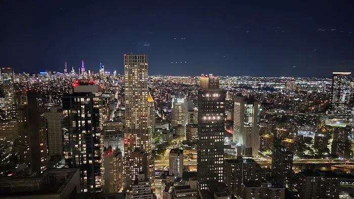 Manhatta Picture 5