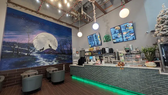 Wolf forest cafe Picture 3