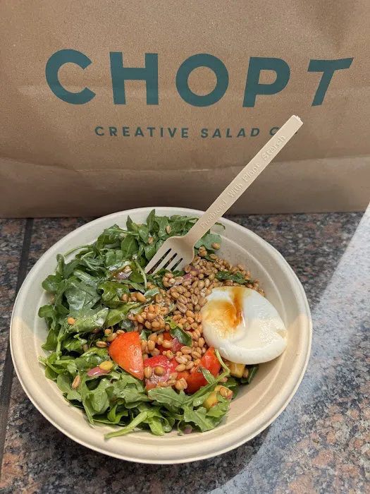 Chopt Creative Salad Co. Picture 5