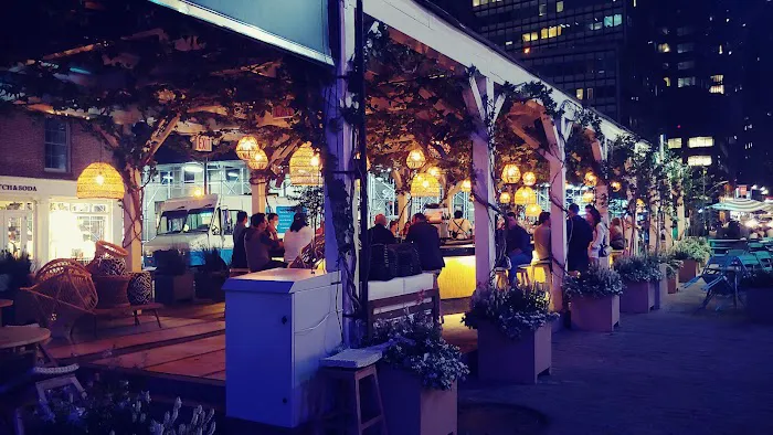 The Garden Bar Picture 8