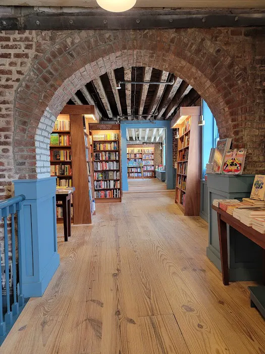 McNally Jackson Coffee & Wine Bar Picture 4