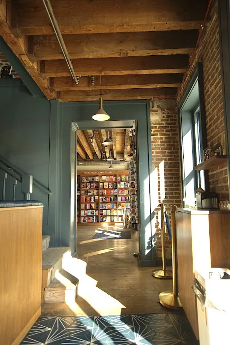 McNally Jackson Coffee & Wine Bar Picture 5
