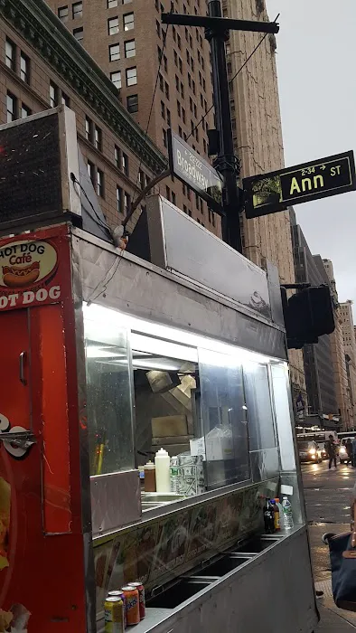 Gyro House Picture 7