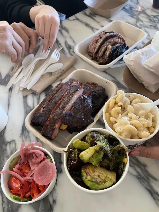 Mighty Quinn's Barbeque Picture 9
