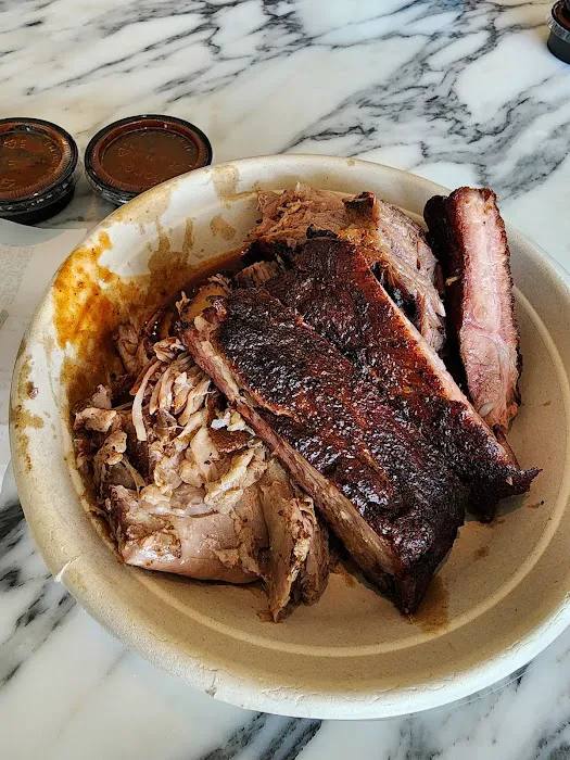 Mighty Quinn's Barbeque Picture 4