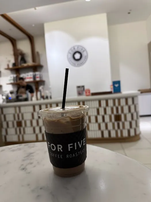 For Five Coffee @ Brookfield Place Picture 6