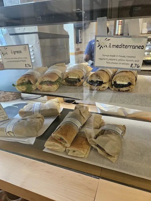 Grandaisy Bakery Picture 4