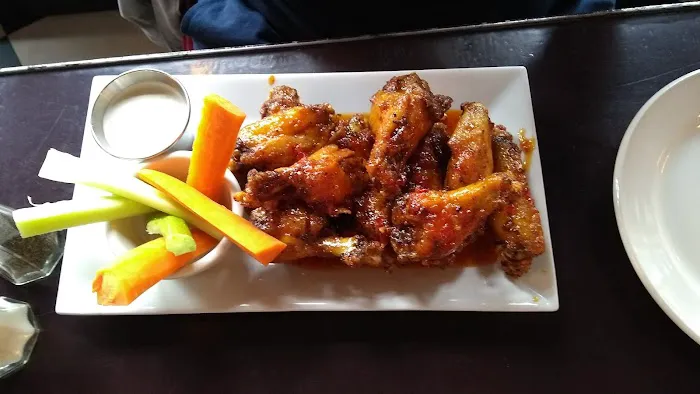 AOA Bar & Grill, 35 Avenue of the Americas Picture 1