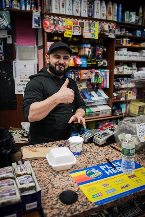 Fresh Food Super Deli Picture 2