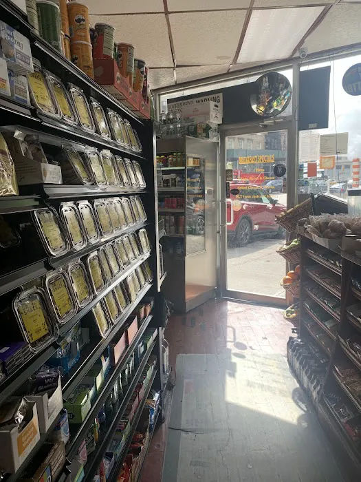 Fresh Food Super Deli Picture 9