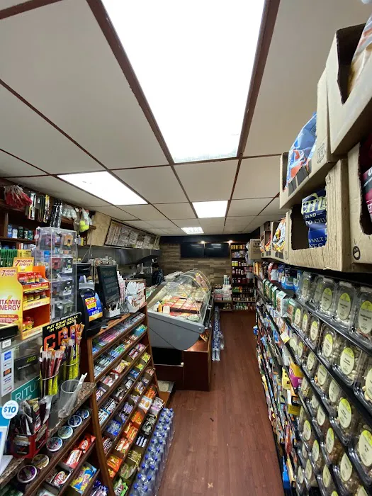 Fresh Food Super Deli Picture 4