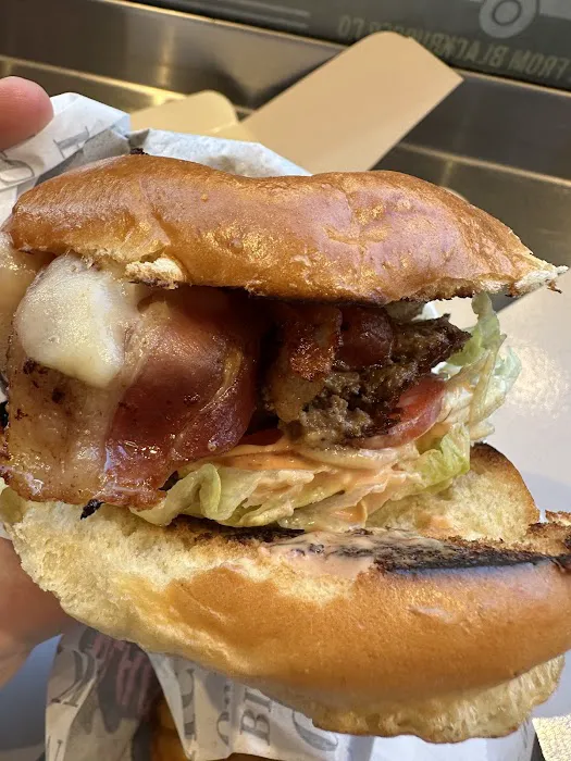 Black Burger Picture 6