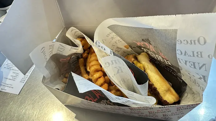Black Burger Picture 1