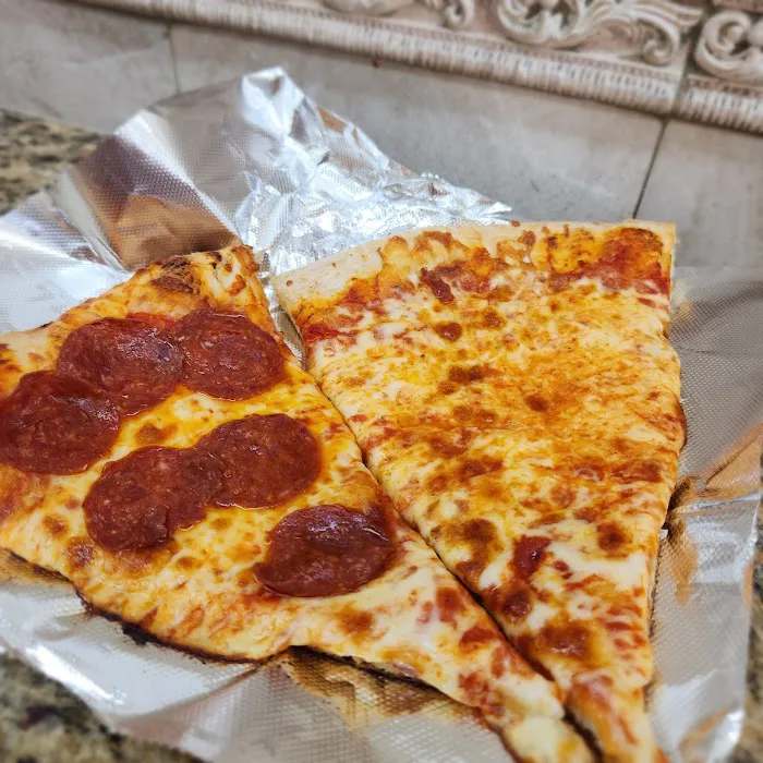 $1.50 Fresh Pizza Picture 10