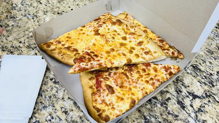 $1.50 Fresh Pizza Picture 9