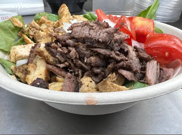 Moe Eats NYC Picture 3