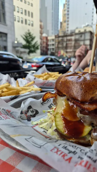 Bill's Bar & Burger Picture 1