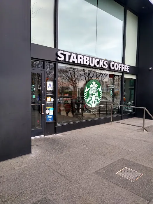 Starbucks Picture 9