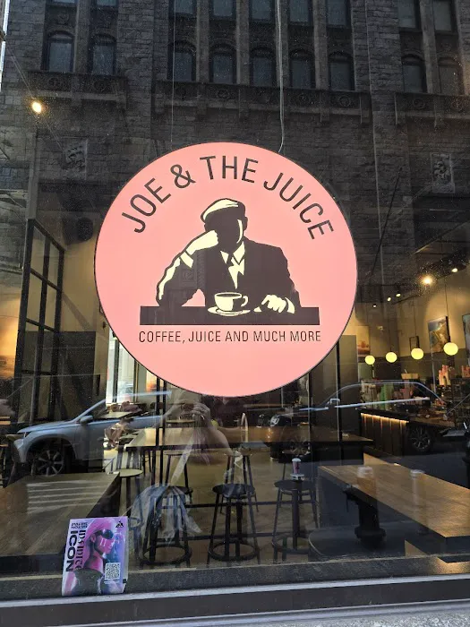 JOE & THE JUICE Picture 9