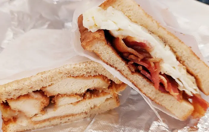 Champs Gourmet Deli Picture 3