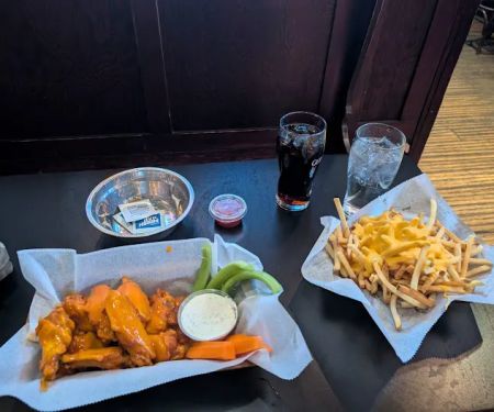 Wogies Bar & Grill, FIDI
