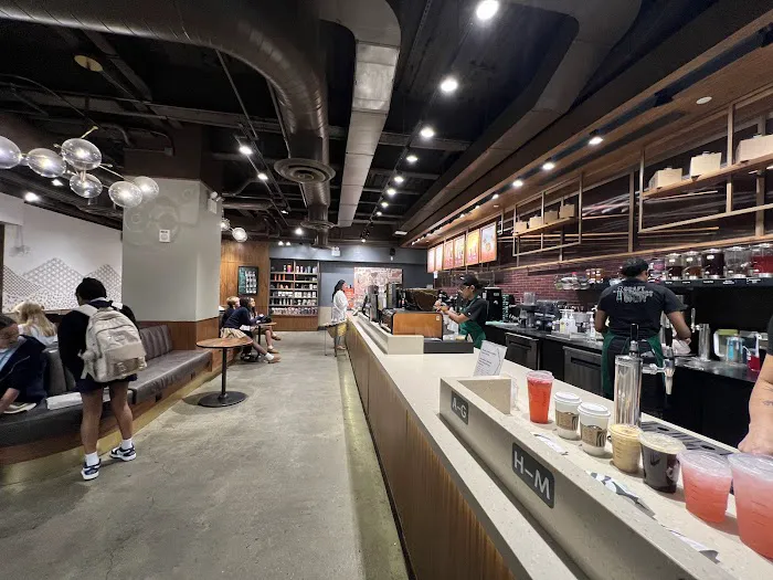 Starbucks Picture 6